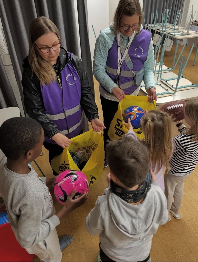 Harakkaan uusia välineitä